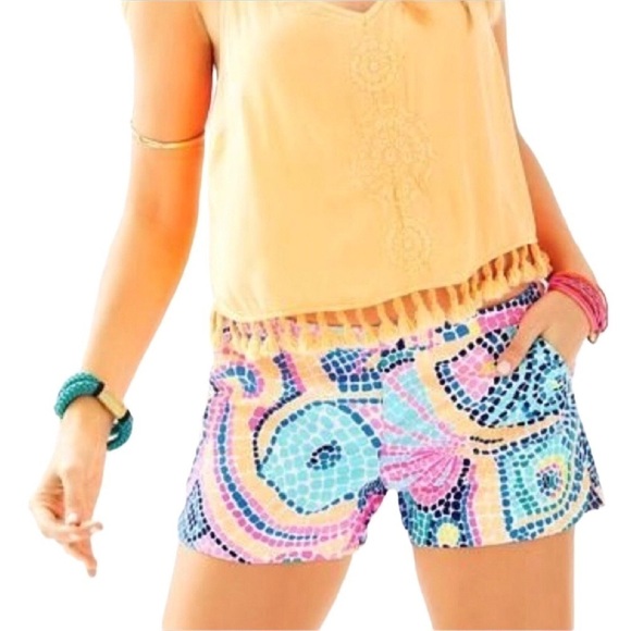Lilly Pulitzer Pants - Lilly Pulitzer Adie Shorts Multi Tile Wave Size 4 Summer Style 20948
